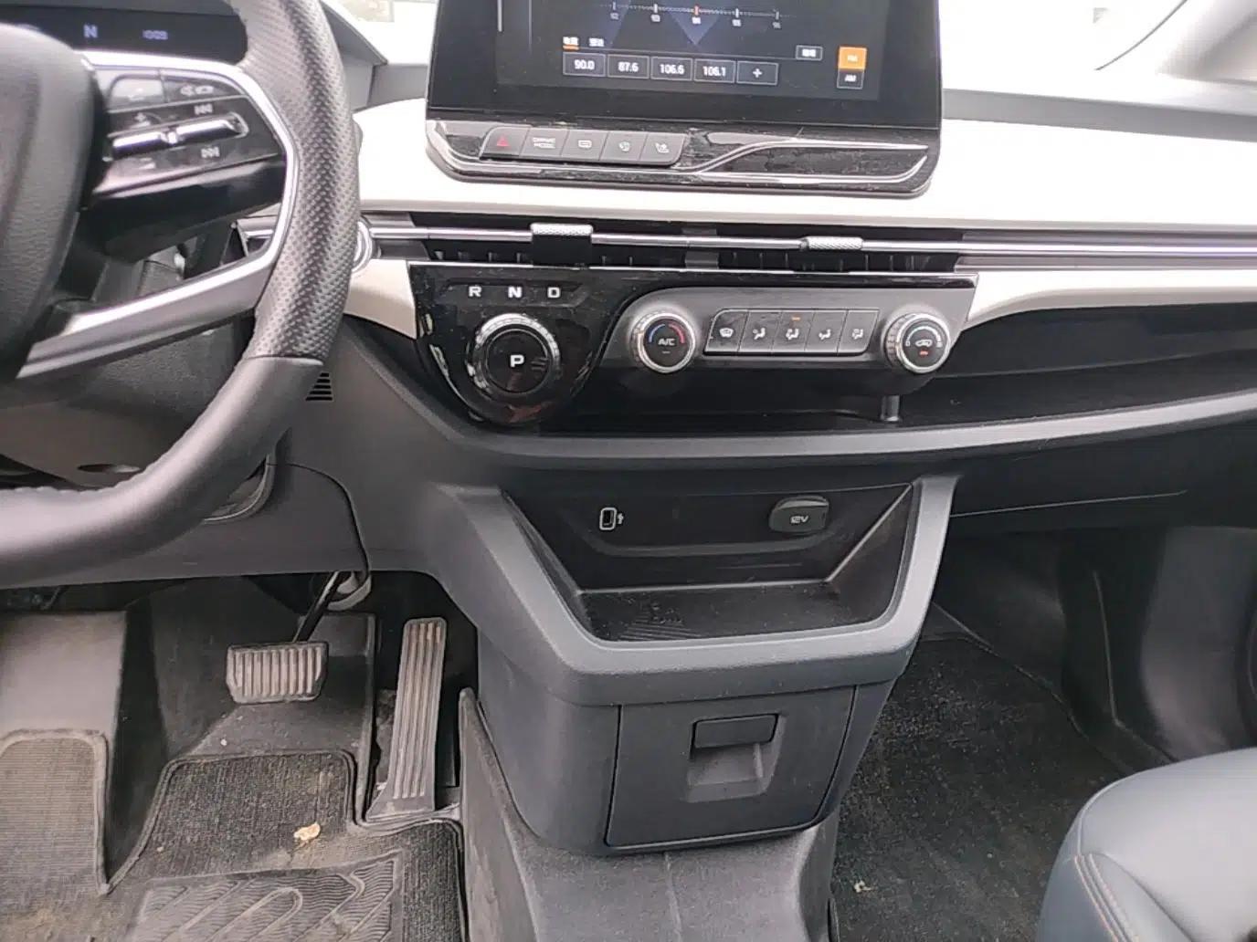 Bestune NAT 2023 PRO Comfortable Travel Battery-Swap Version 401km — миниатюра 17