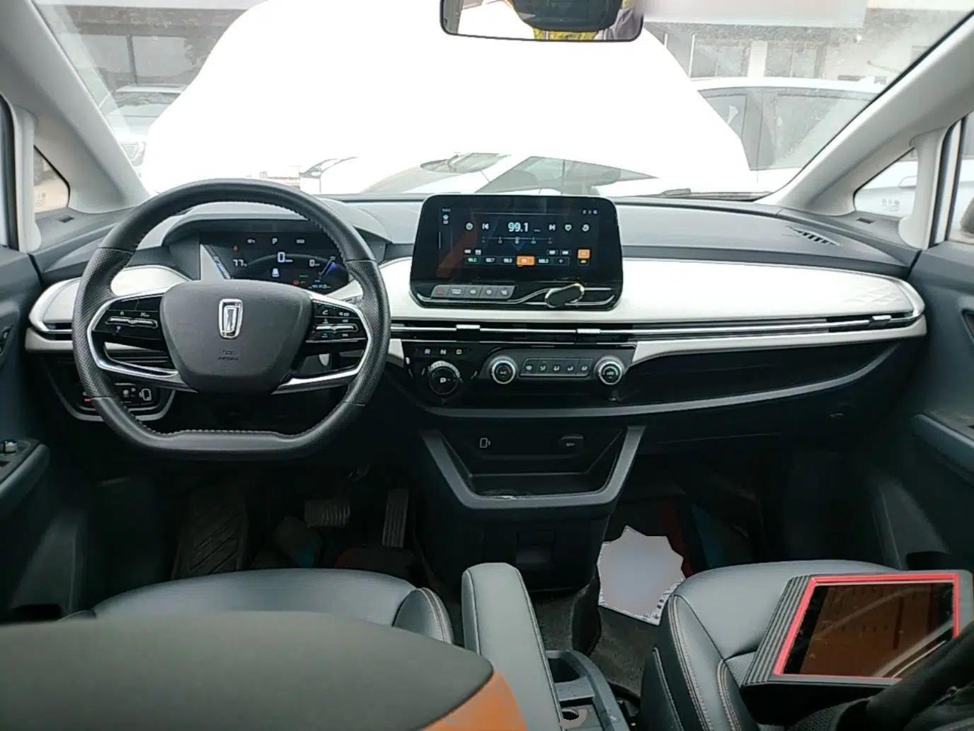 Bestune NAT 2023 PRO Comfortable Travel Extended Range Battery-Swap Version 401km — миниатюра 12
