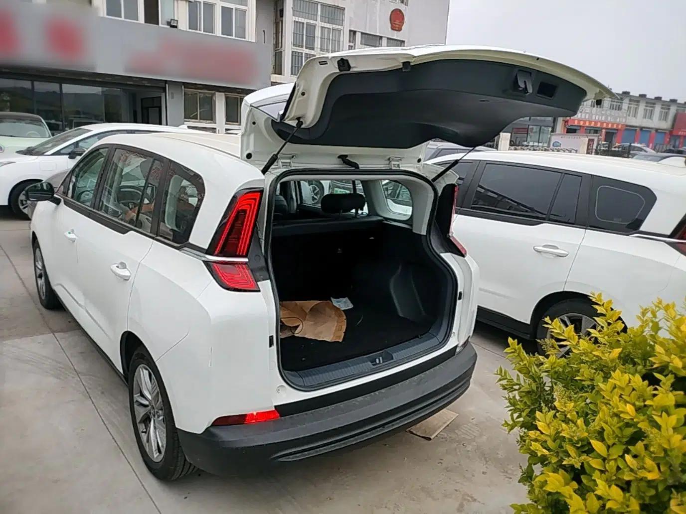 Bestune NAT 2023 PRO Comfortable Travel Extended Range Battery-Swap Version 401km — миниатюра 21