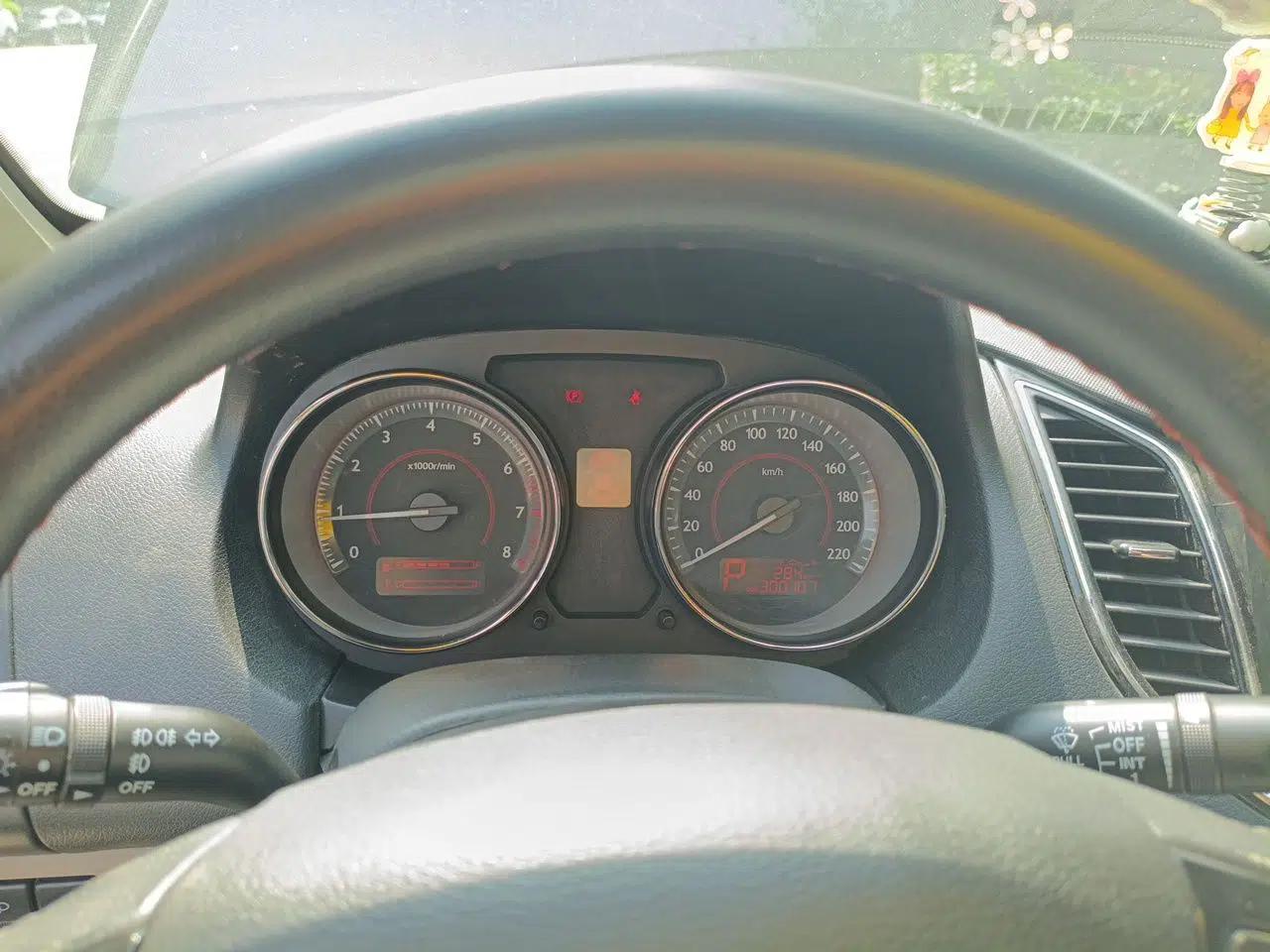 Bestune B50 2013 1.6L automatic luxury version — миниатюра 12
