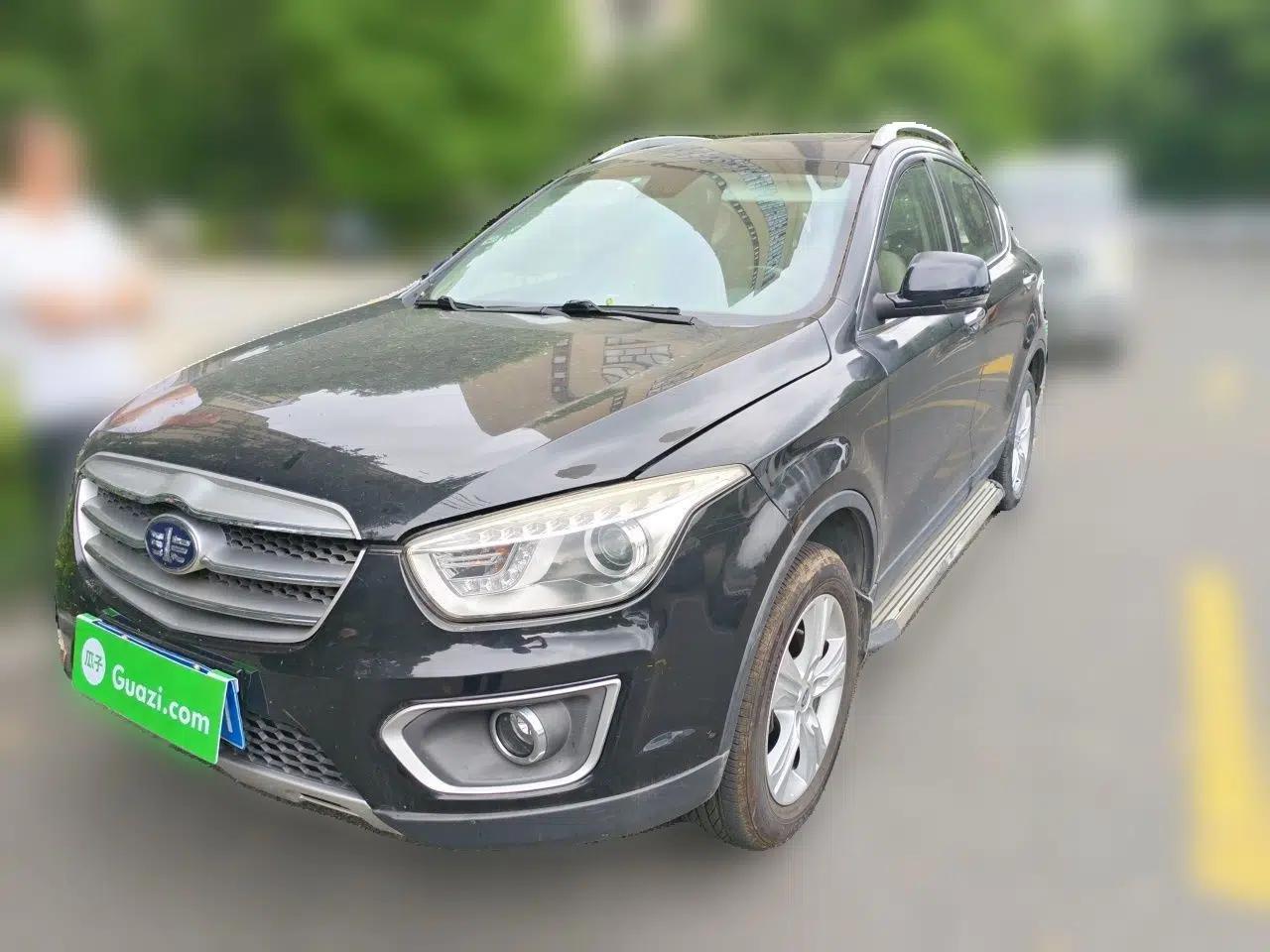 Bestune X80 2015 2.0L automatic luxury version — миниатюра 1