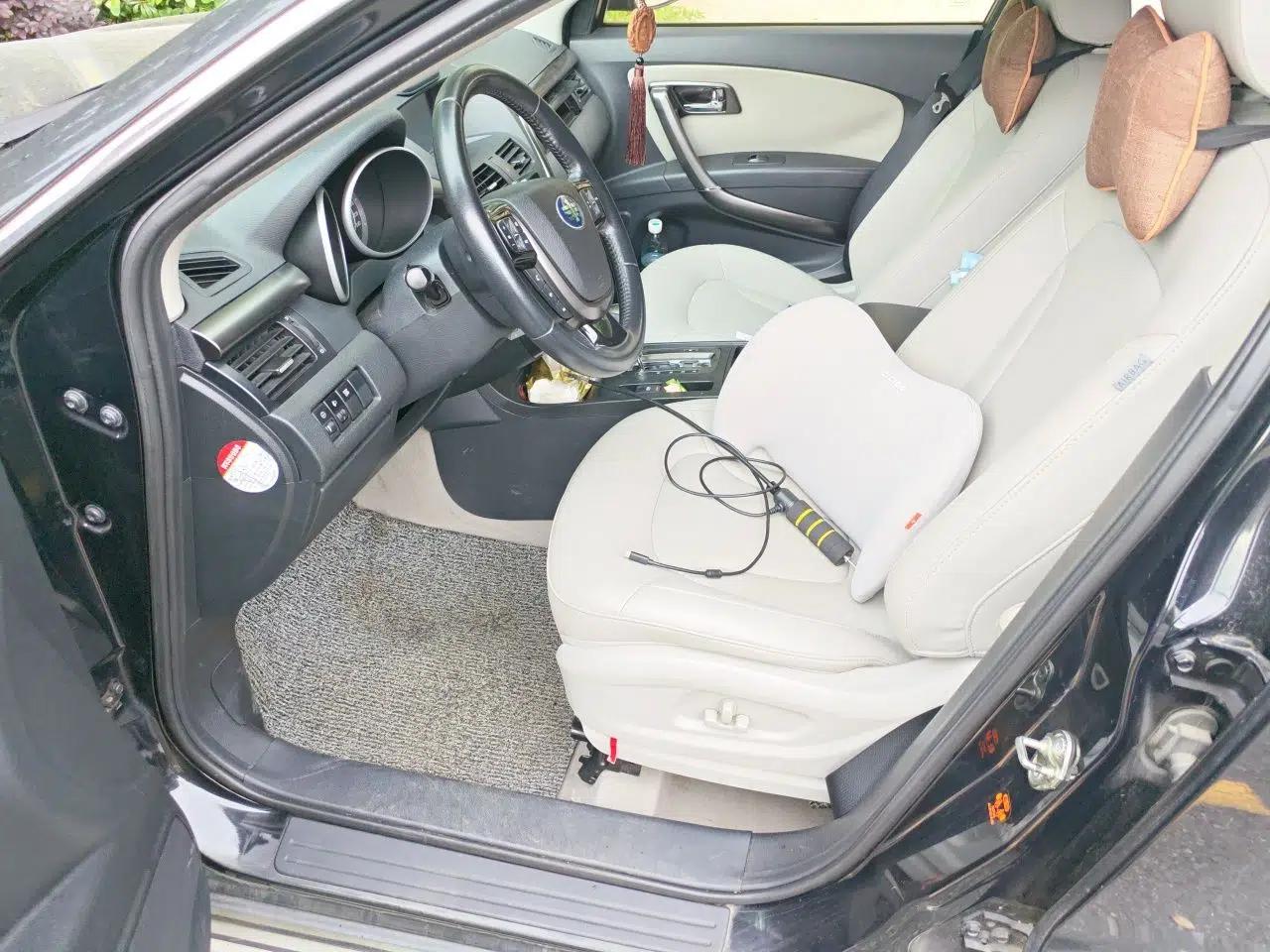 Bestune X80 2015 2.0L automatic luxury version — миниатюра 16