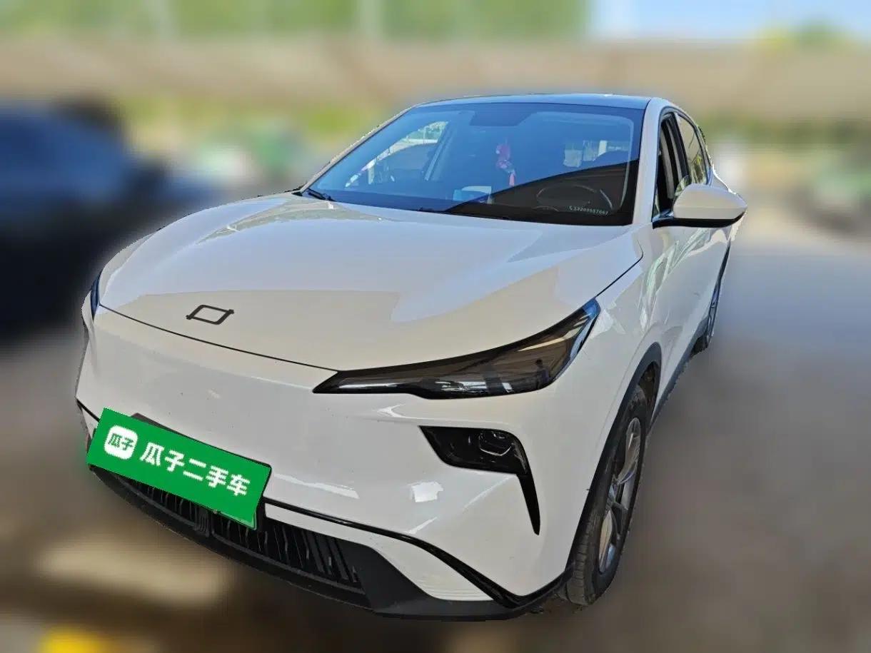Bestune Yueyi 03 2025 565km Enjoy Edition — миниатюра 1