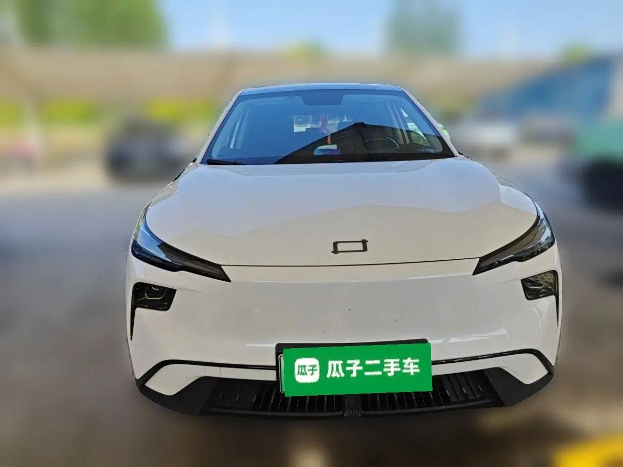 Bestune Yueyi 03 2025 565km Enjoy Edition — миниатюра 2