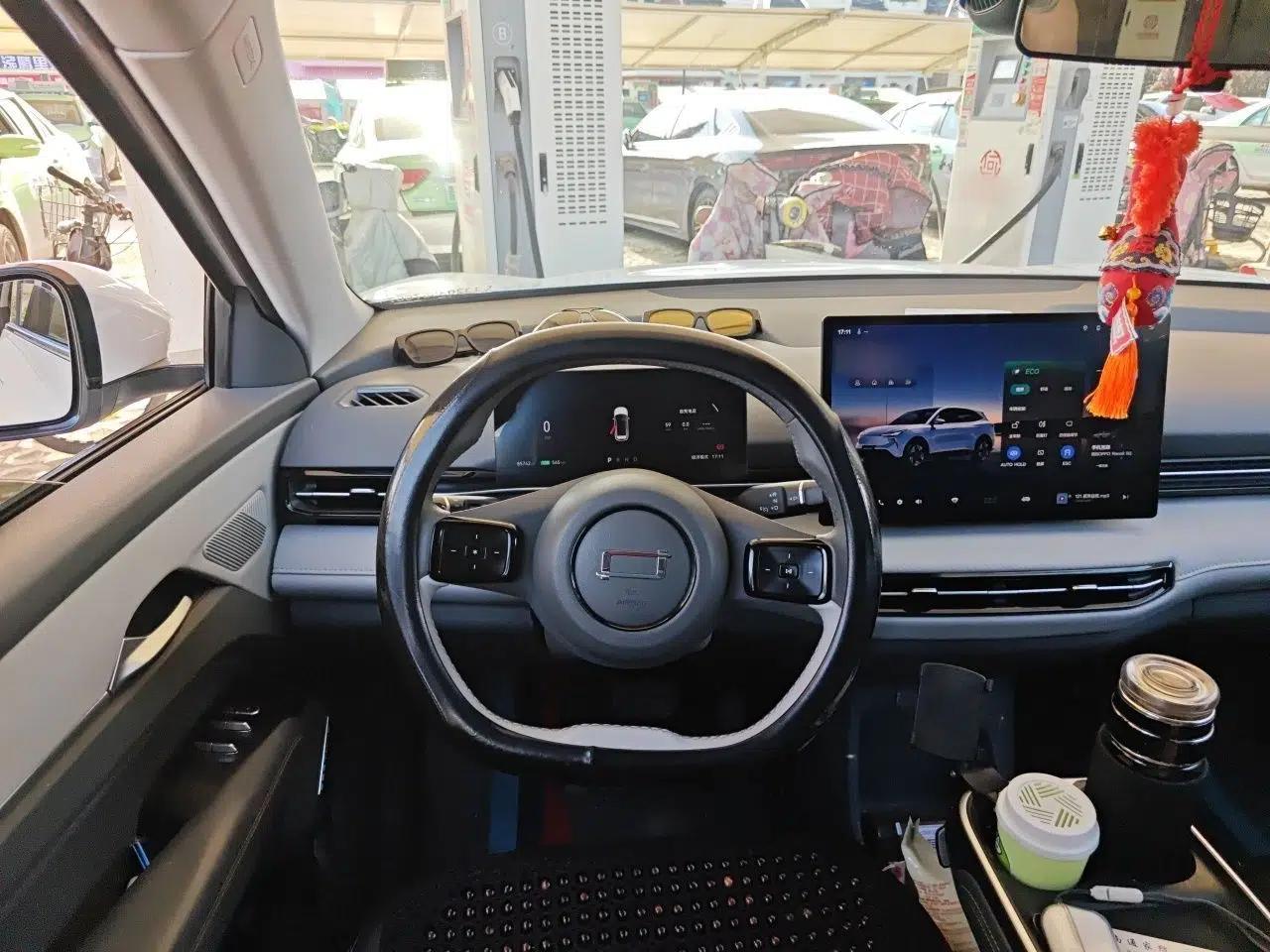Bestune Yueyi 03 2025 565km Enjoy Edition — миниатюра 11