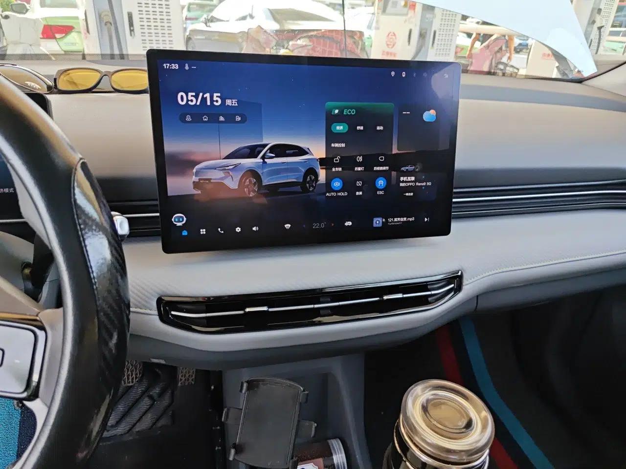 Bestune Yueyi 03 2025 565km Enjoy Edition — миниатюра 14
