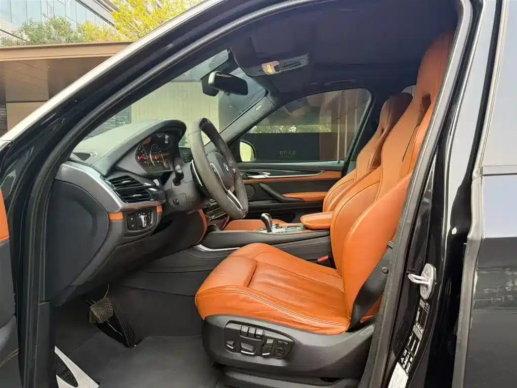 2015 BMW X5 M — миниатюра 18