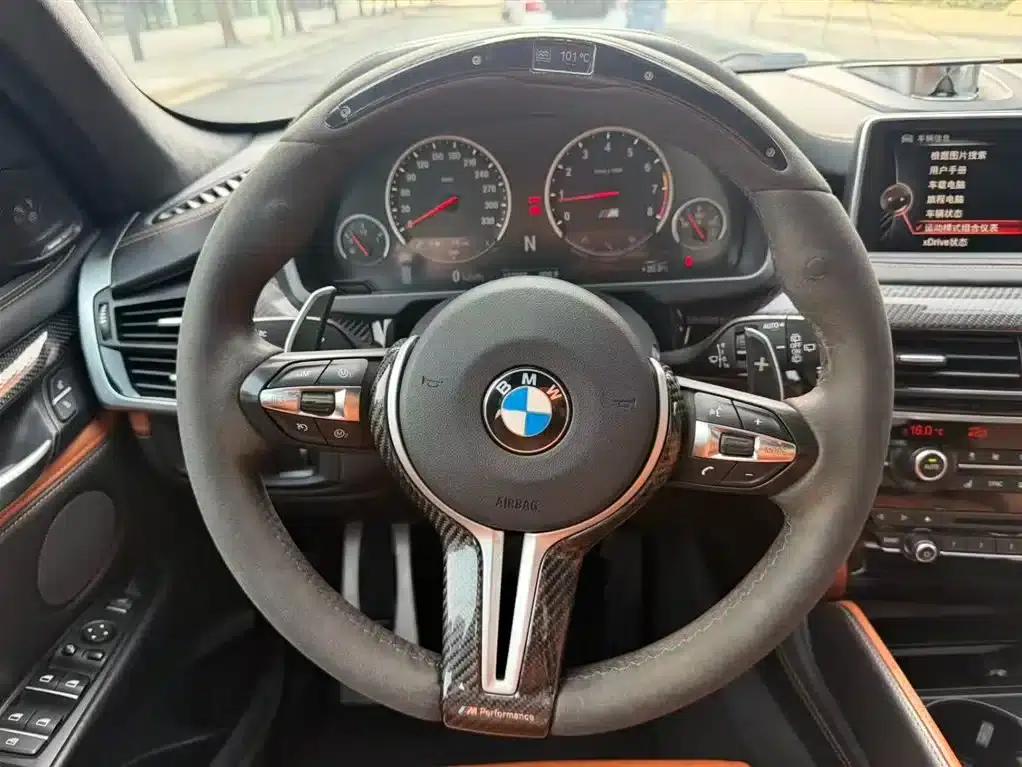 2015 BMW X5 M — миниатюра 9