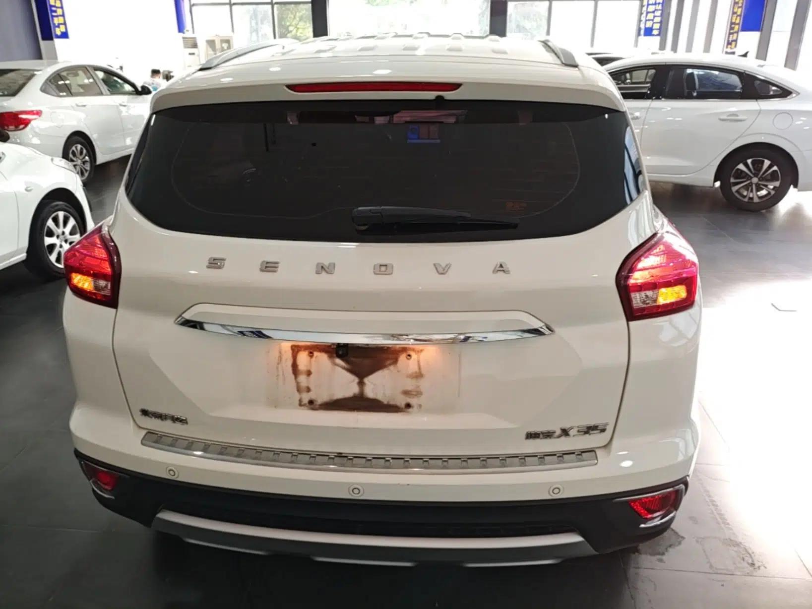 BAIC Senova X35 2016 1.5L Manual Elite Edition — миниатюра 5