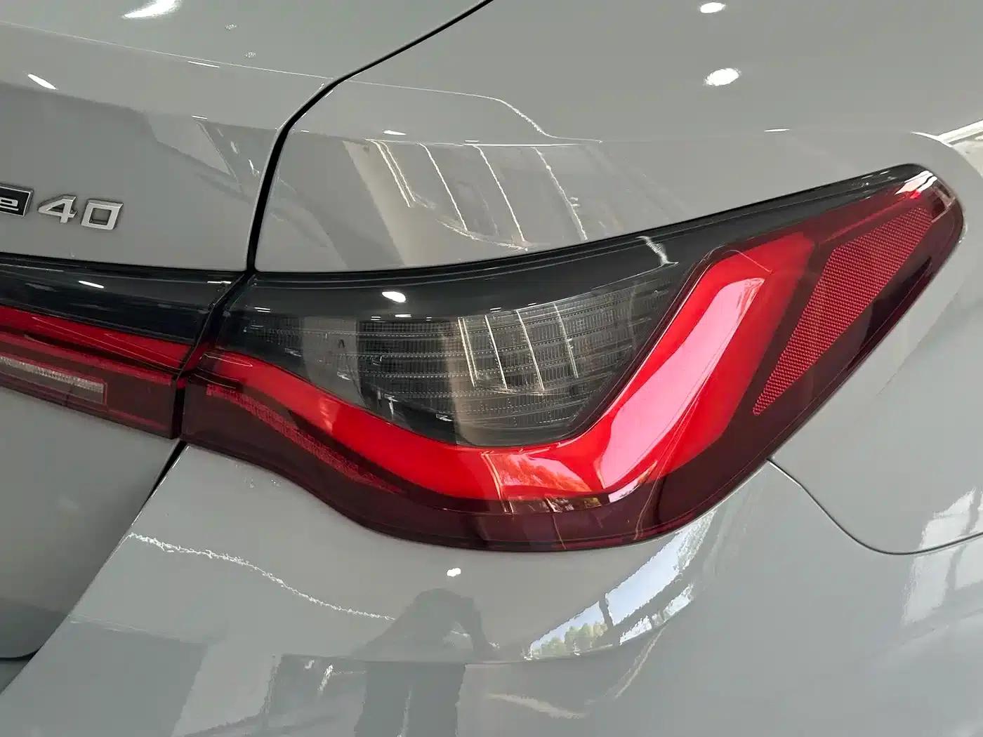 BMW i4 2022 eDrive40 — миниатюра 8