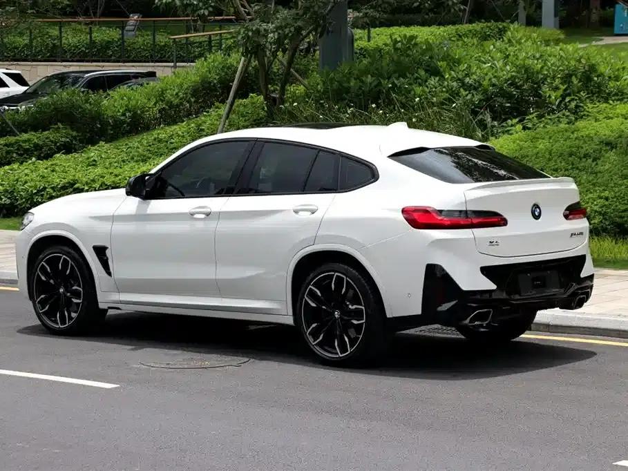 2022 BMW X4 M40i — миниатюра 15