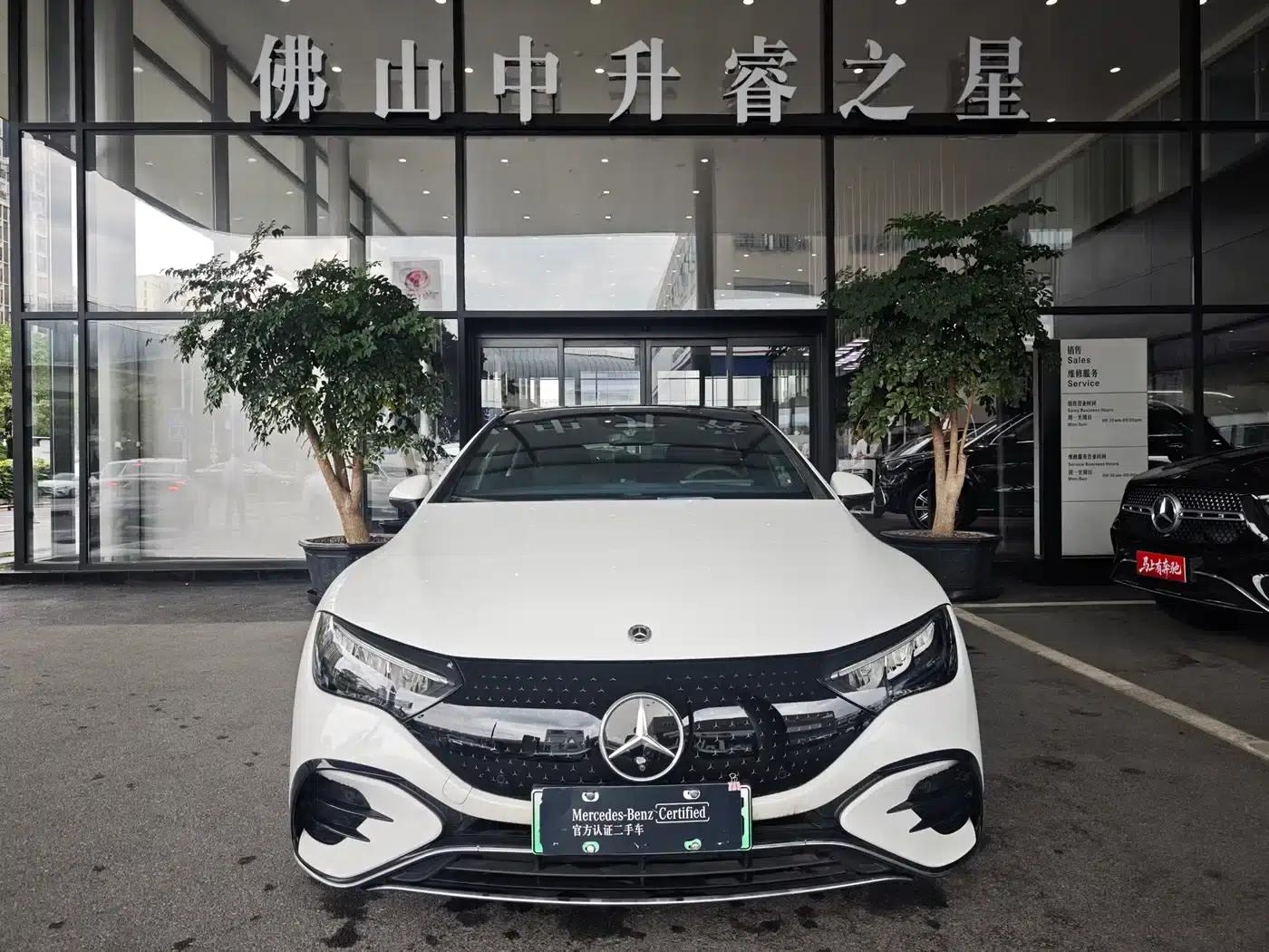 Mercedes-Benz EQE 2025 500 4MATIC Pioneer Edition — миниатюра 2