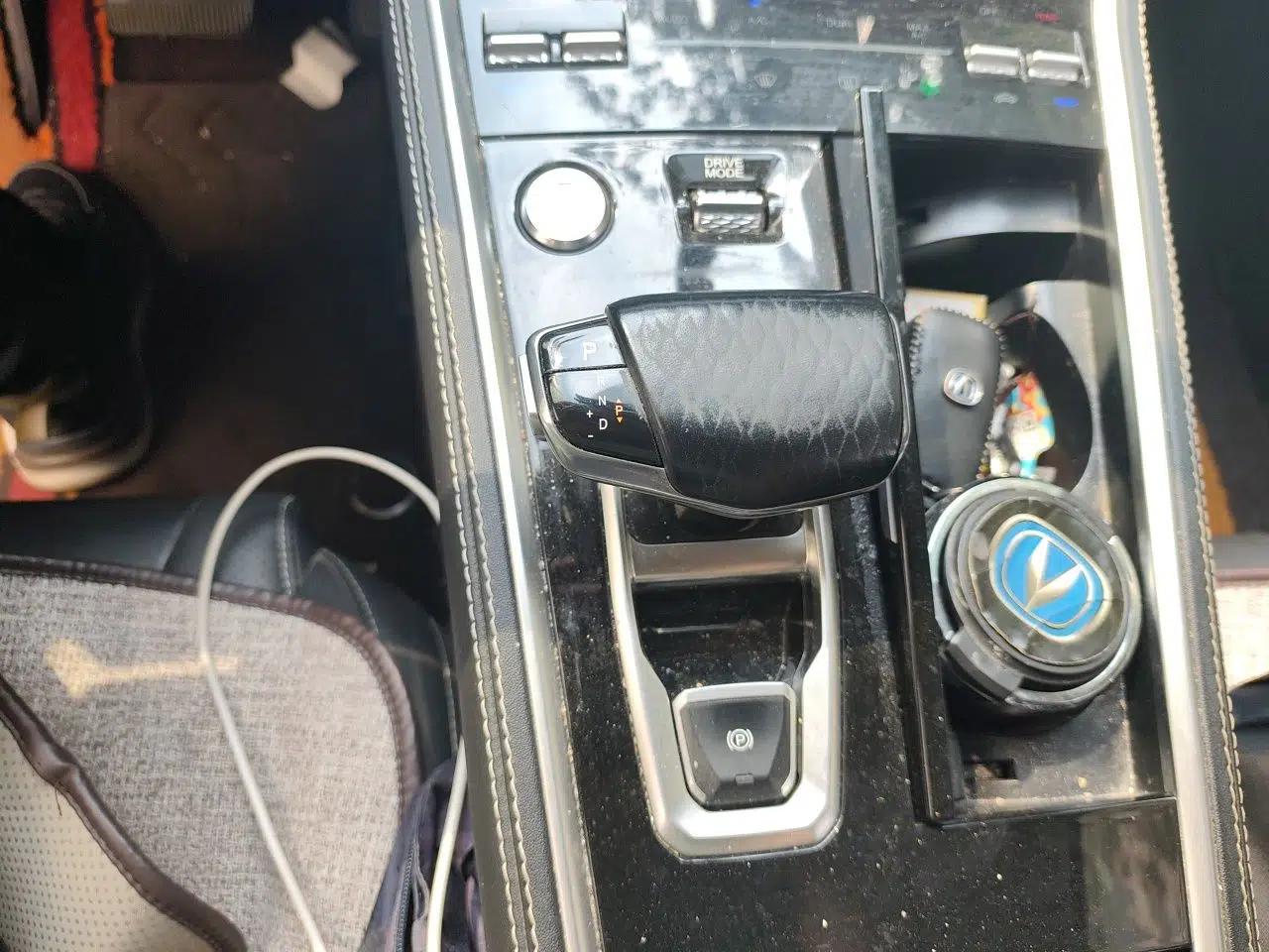 CHANGAN CS85 COUPE 2019 2.0T Automatic Luxury Edition China VI Standard — миниатюра 15
