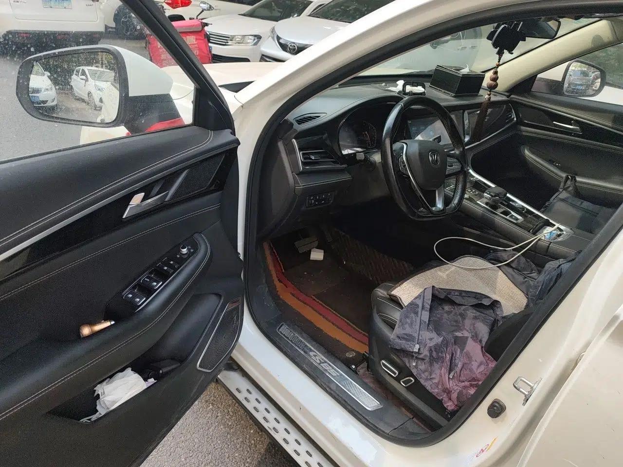 CHANGAN CS85 COUPE 2019 2.0T Automatic Luxury Edition China VI Standard — миниатюра 17