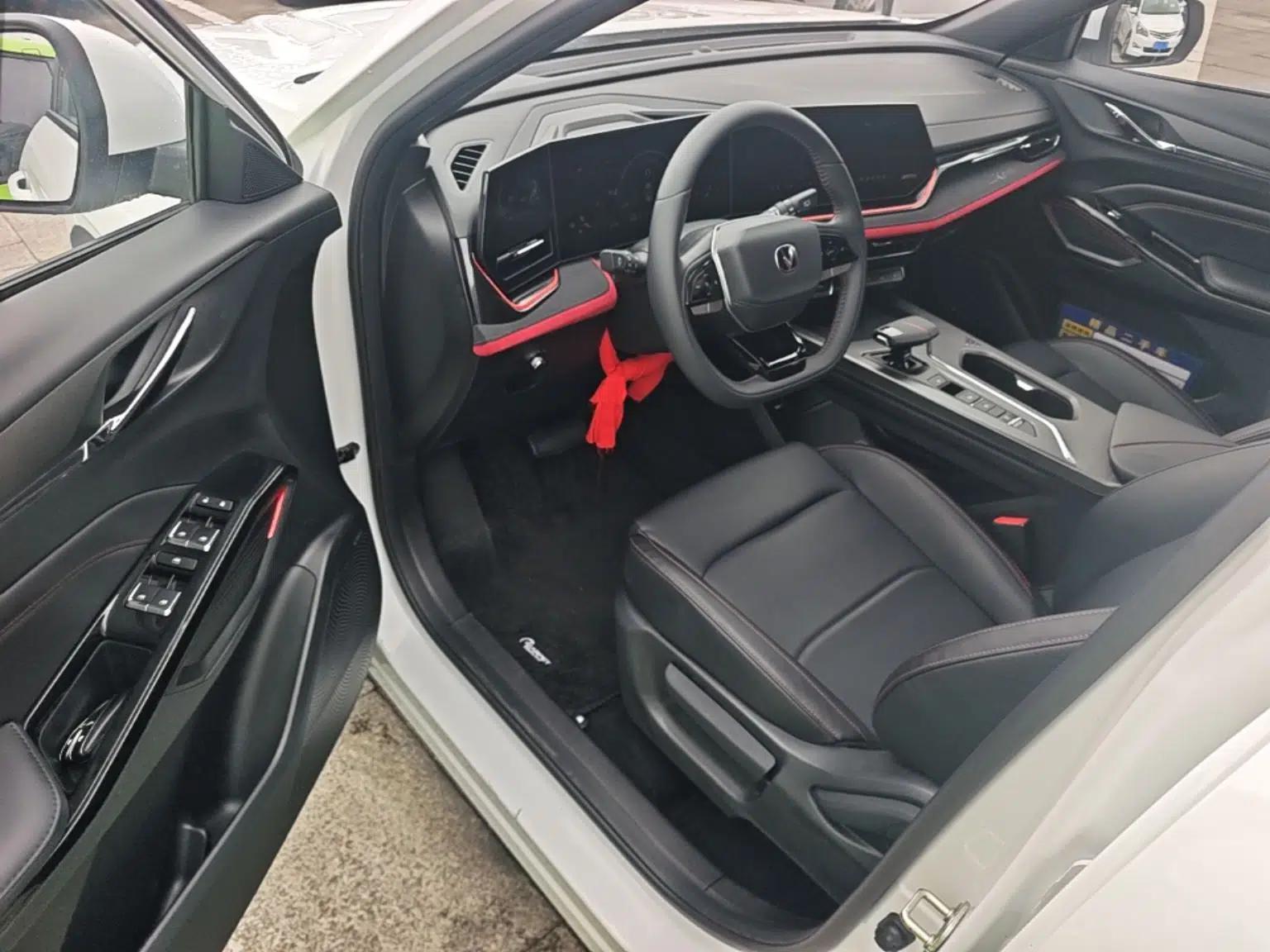 CHANGAN X5 PLUS 2025 1.5T DCT Pioneer Edition — миниатюра 19
