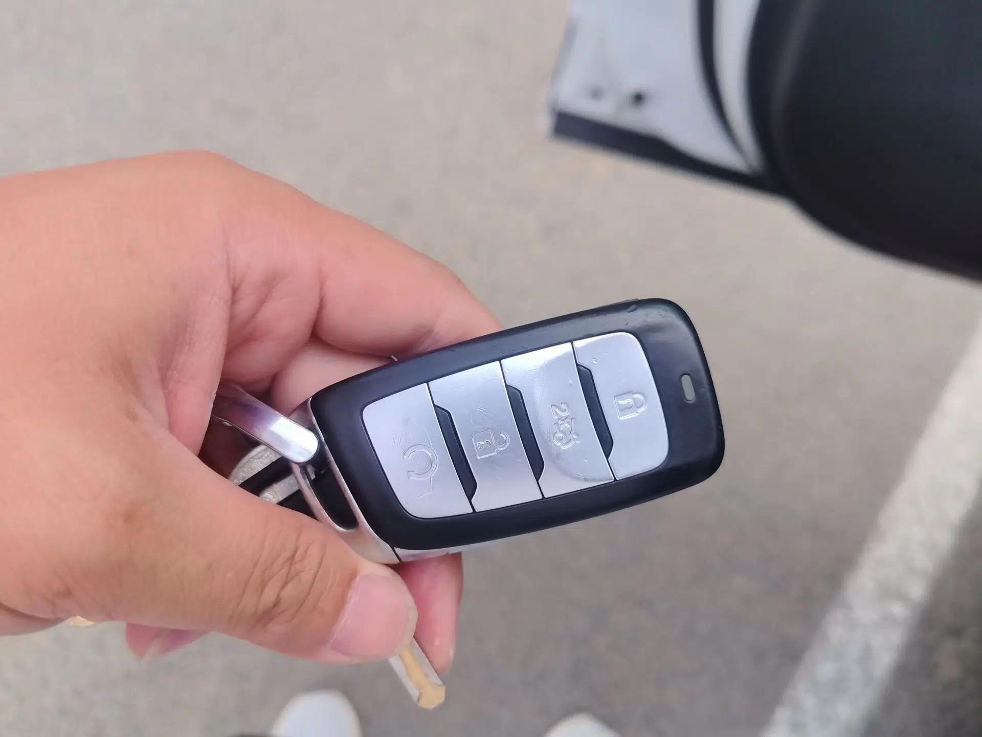 CHANGAN CS95 2019 2.0T Two-Wheel-Drive Luxury Version — миниатюра 9