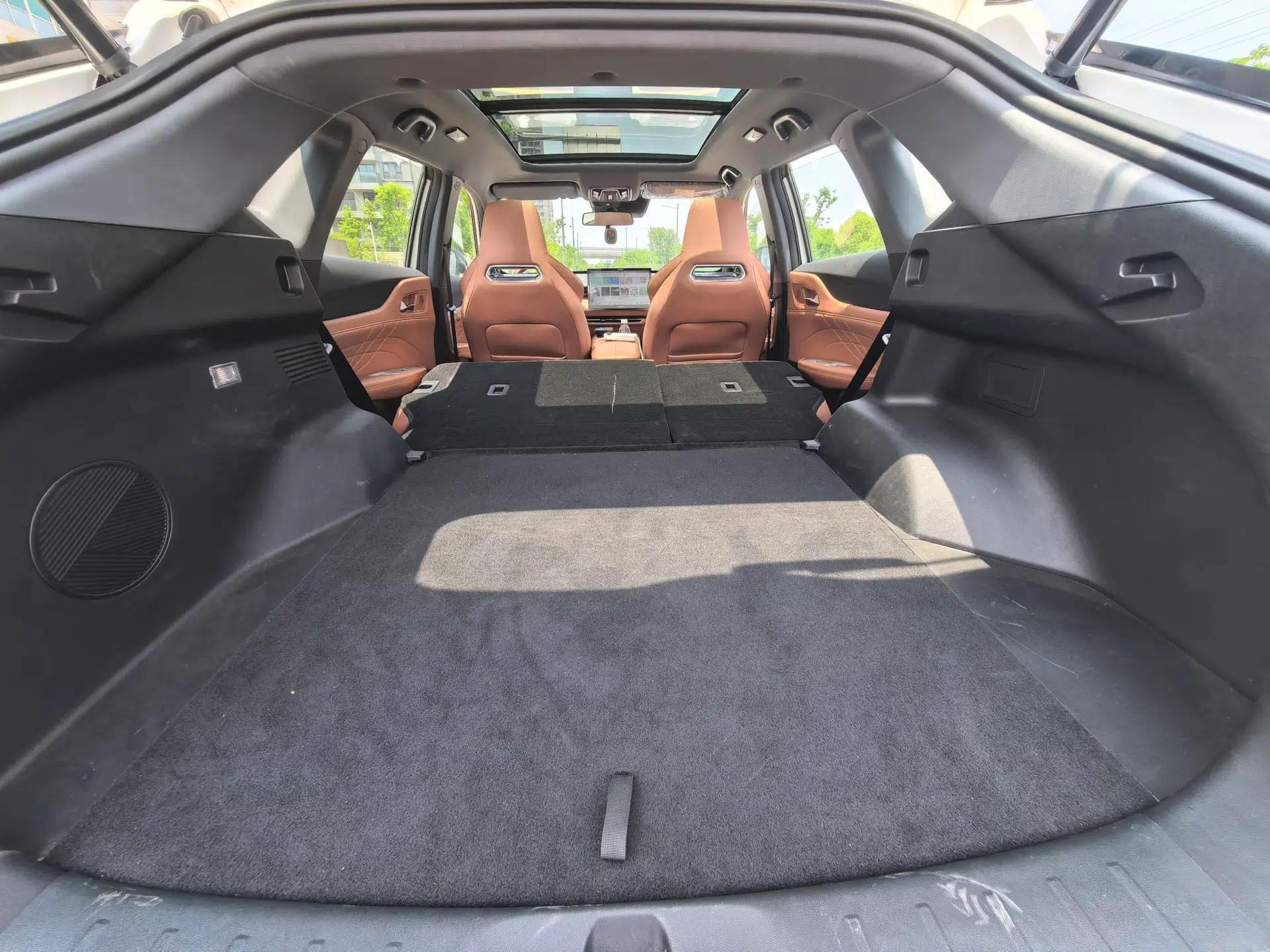 CHANGAN UNI-Z New Energy 2024 Blue Whale Smart Electric iDD 125km Excellence Model — миниатюра 22