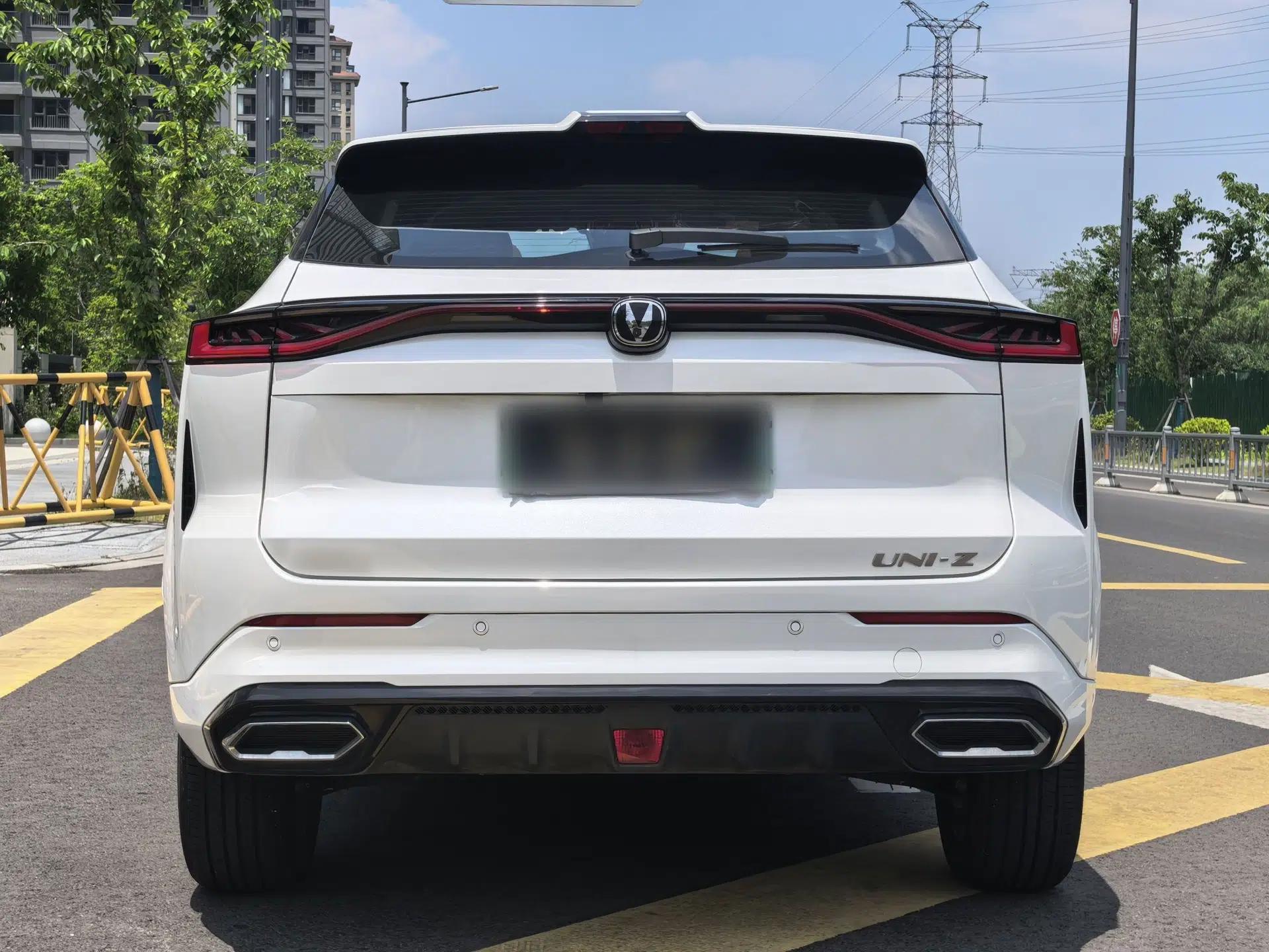 CHANGAN UNI-Z New Energy 2024 Blue Whale Smart Electric iDD 125km Excellence Model — миниатюра 9