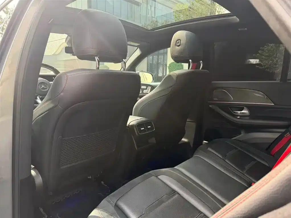 2022 Mercedes-Benz GLE Coupe AMG Model: AMG GLE 53 4MATIC+ Coupe SUV — миниатюра 19