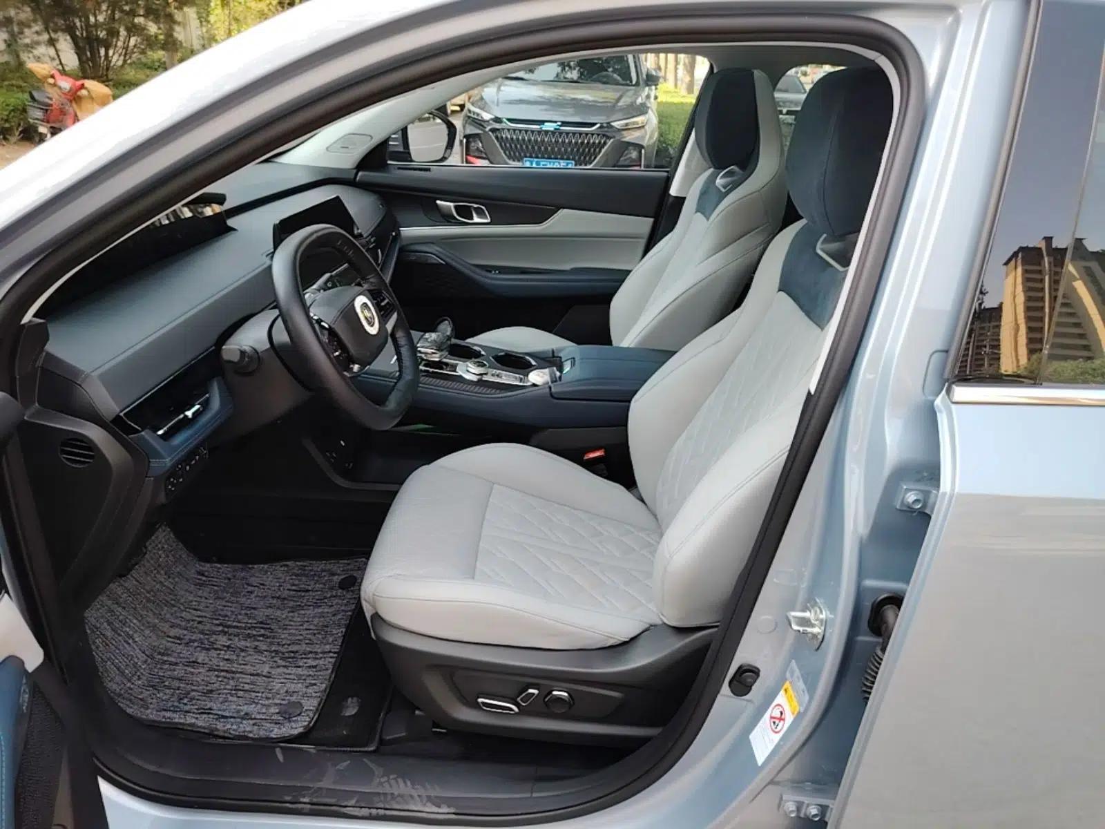 CHANGAN UNI-K iDD 2022 Blue Whale iDD 130km 1.5T Excellence Model — миниатюра 17