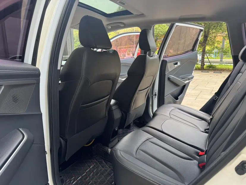 CHANGAN CS15 2021 1.5L Automatic Enjoyment Model — миниатюра 16