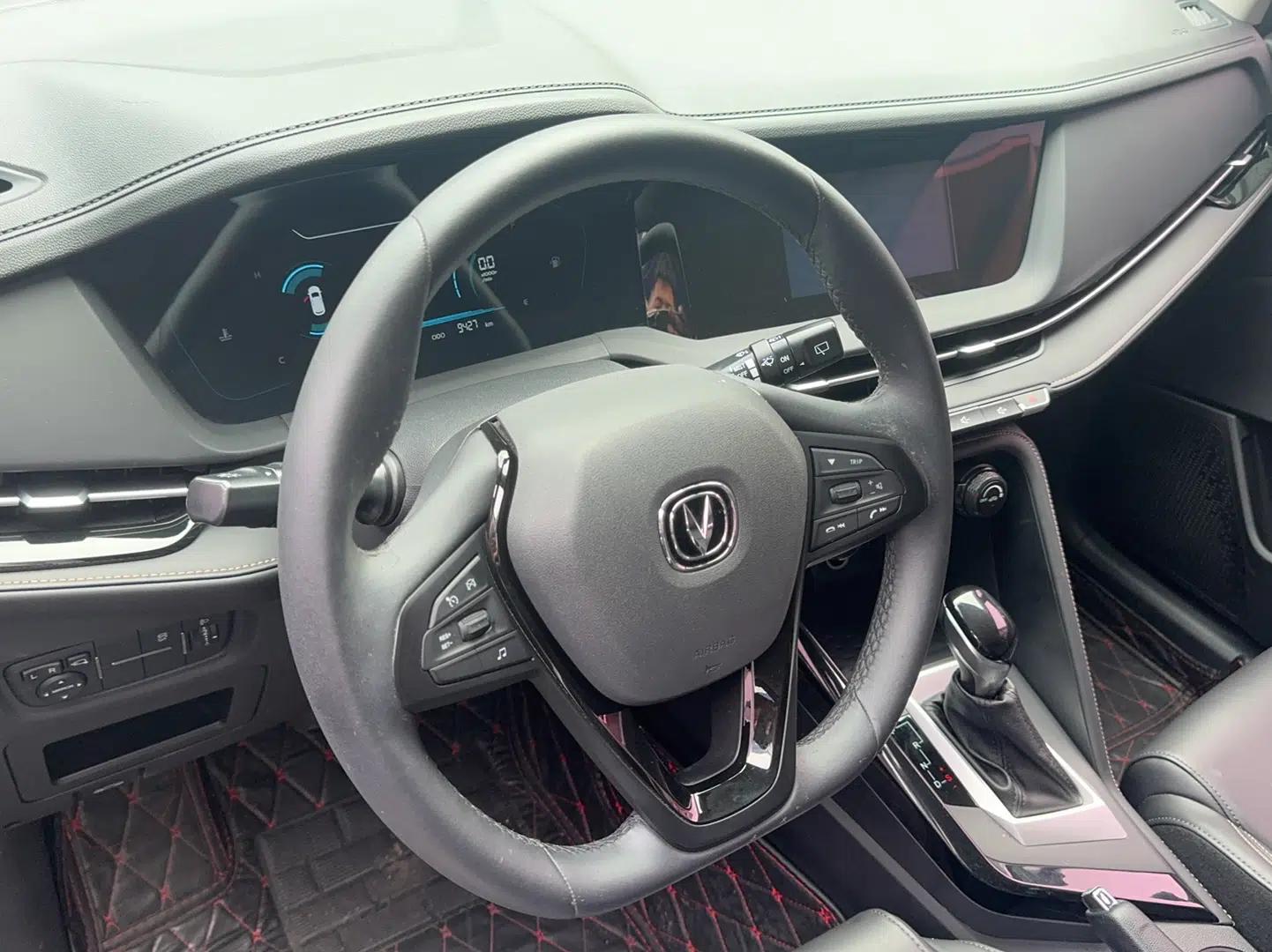 CHANGAN CS15 2021 1.5L Automatic Enjoyment Model — миниатюра 8