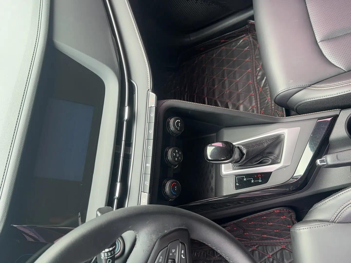 CHANGAN CS15 2021 1.5L Automatic Enjoyment Model — миниатюра 10