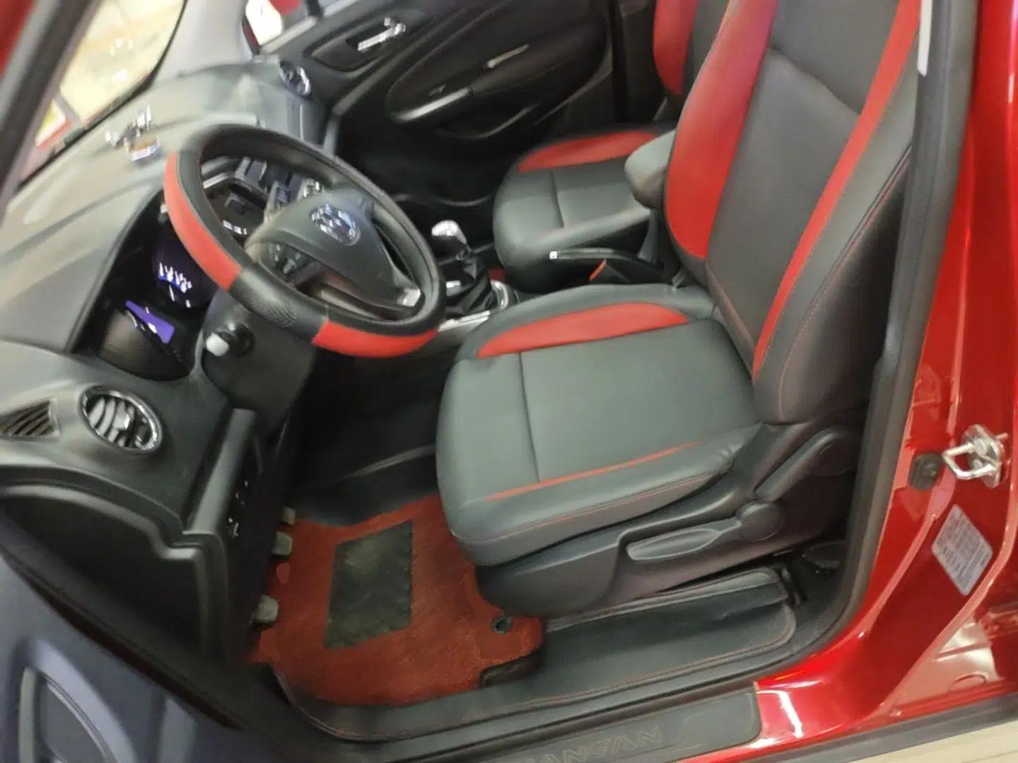 CHANGAN CS15 2016 1.5L Manual Fashion Edition — миниатюра 18
