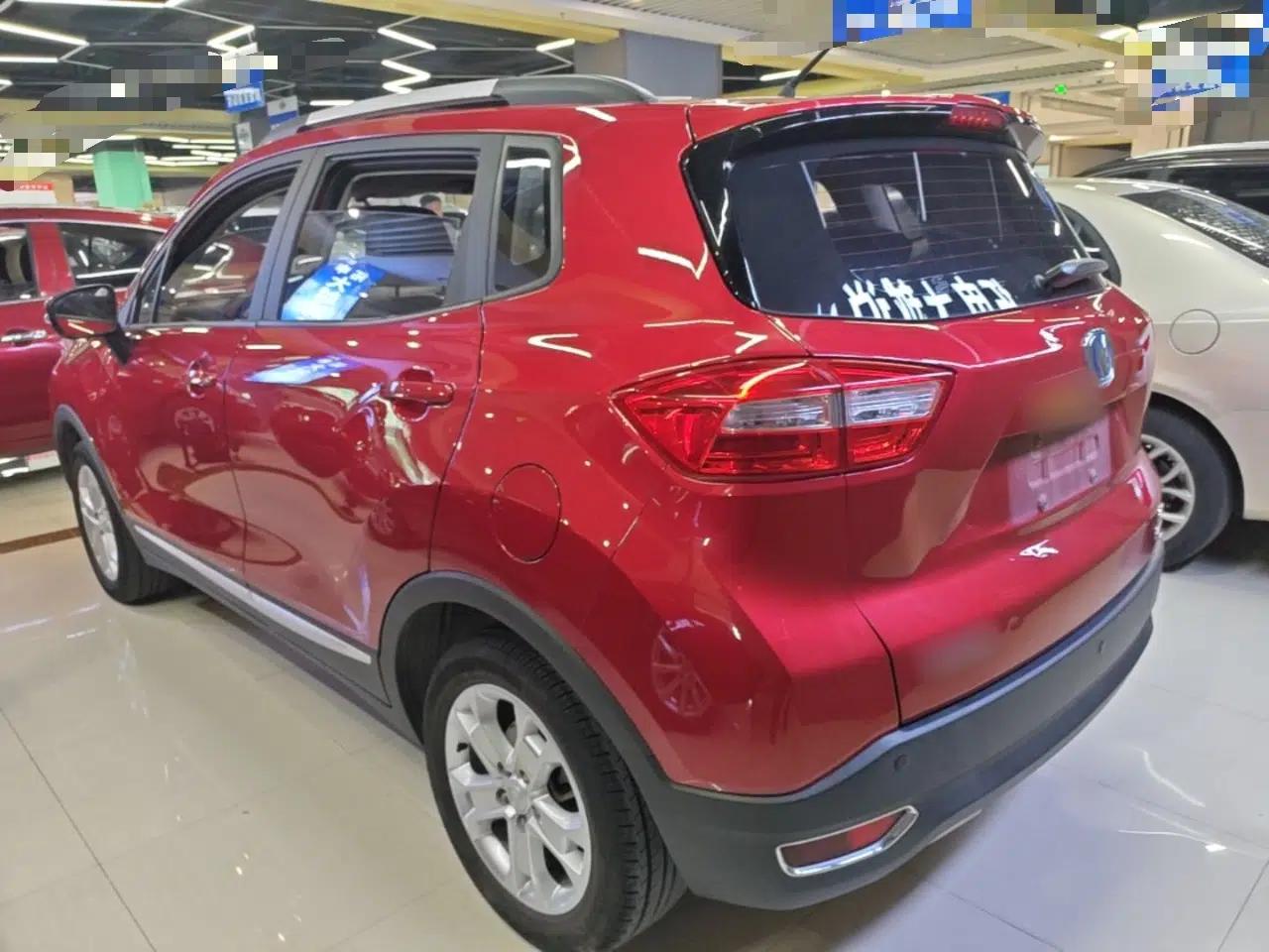 CHANGAN CS15 2016 1.5L Manual Fashion Edition — миниатюра 4