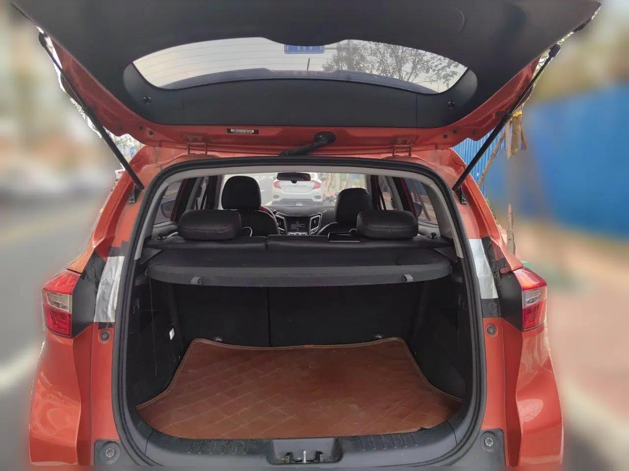 CHANGAN CS15 2016 1.5L Manual Luxury Edition — миниатюра 16