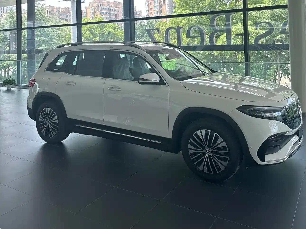 Mercedes-Benz EQB 2025 EQB 260 — миниатюра 3