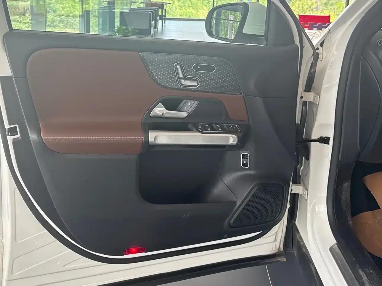 Mercedes-Benz EQB 2025 EQB 260 — миниатюра 8