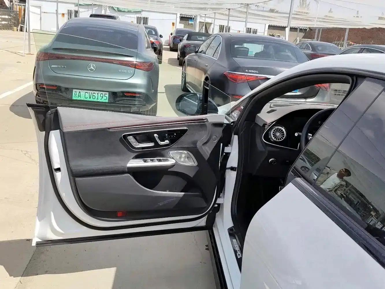 2023 Mercedes-Benz EQE AMG 53 4MATIC+ — миниатюра 2