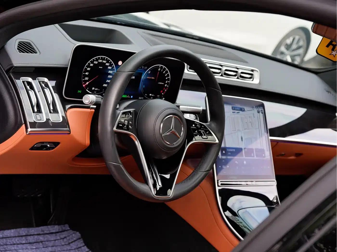 Mercedes-Benz S-Class PHEV 2023 S 450 e L Plug-in Hybrid Sedan — миниатюра 9