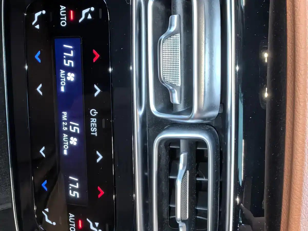 Mercedes-Benz S-Class PHEV 2023 S 450 e L Plug-in Hybrid Sedan — миниатюра 9