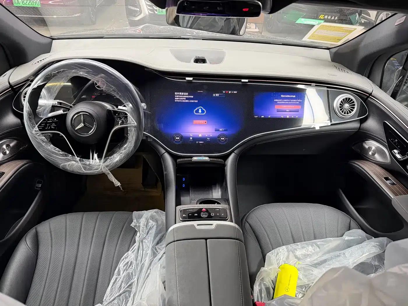Mercedes-Benz EQS SUV 2025 500 4MATIC — миниатюра 5