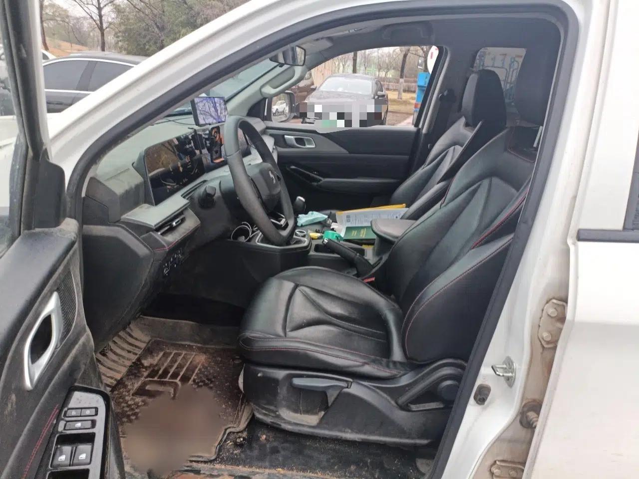 CHANGAN Lantop 2023 2.0T Manual 4x4 Diesel Elite Long-Box Version — миниатюра 14