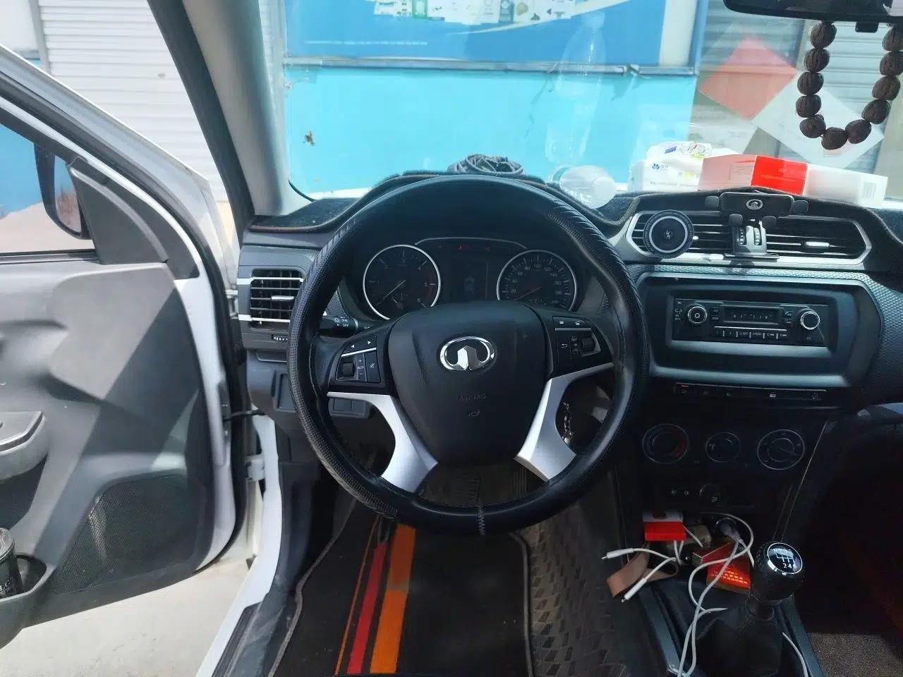 Great Wall Wingle 5 2021 2.0T Diesel 4x4 Elite Version Big Double Cab China VI Standard GW4D20M — миниатюра 9