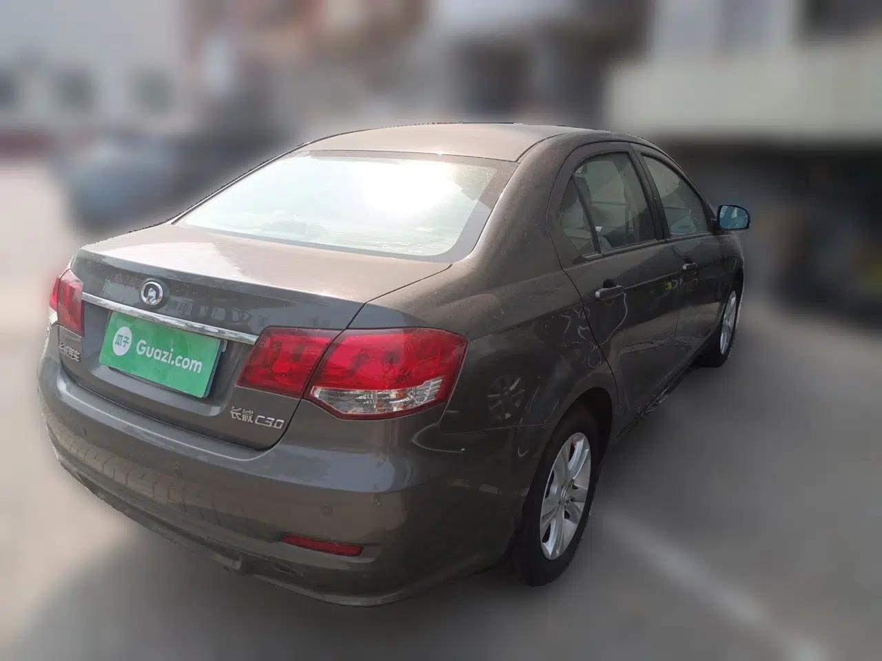 Great Wall C30 2013 1.5L Manual Luxury Model — миниатюра 6