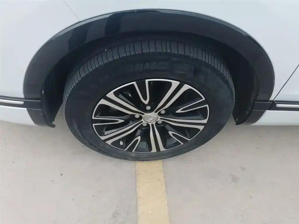 2022 Honda Breeze e:PHEV Luxury Edition — миниатюра 23