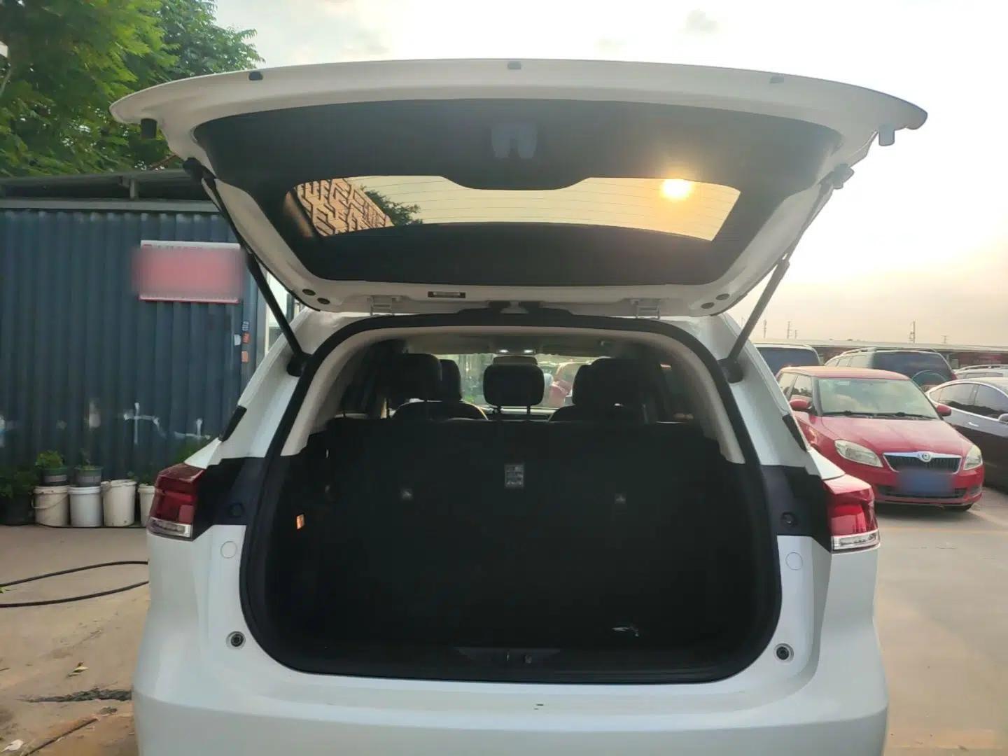 CHANGAN OSHAN X7 PLUS 2023 Enjoy Edition 1.5T Automatic Prestige Model — миниатюра 16