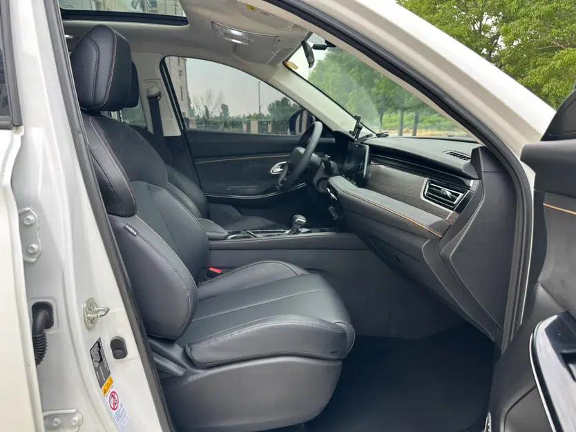 CHANGAN OSHAN X7 PLUS 2023 Enjoy Edition 1.5T Automatic Prestige Model — миниатюра 9