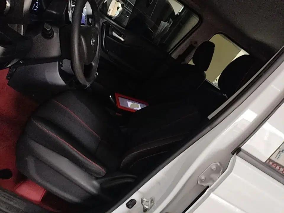 CHANGAN OSHAN X70A 2018 1.5L Manual Base Version — миниатюра 18