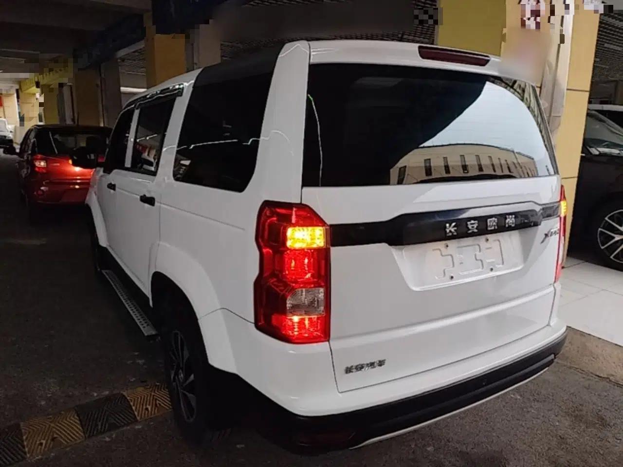 CHANGAN OSHAN X70A 2018 1.5L Manual Base Version — миниатюра 4