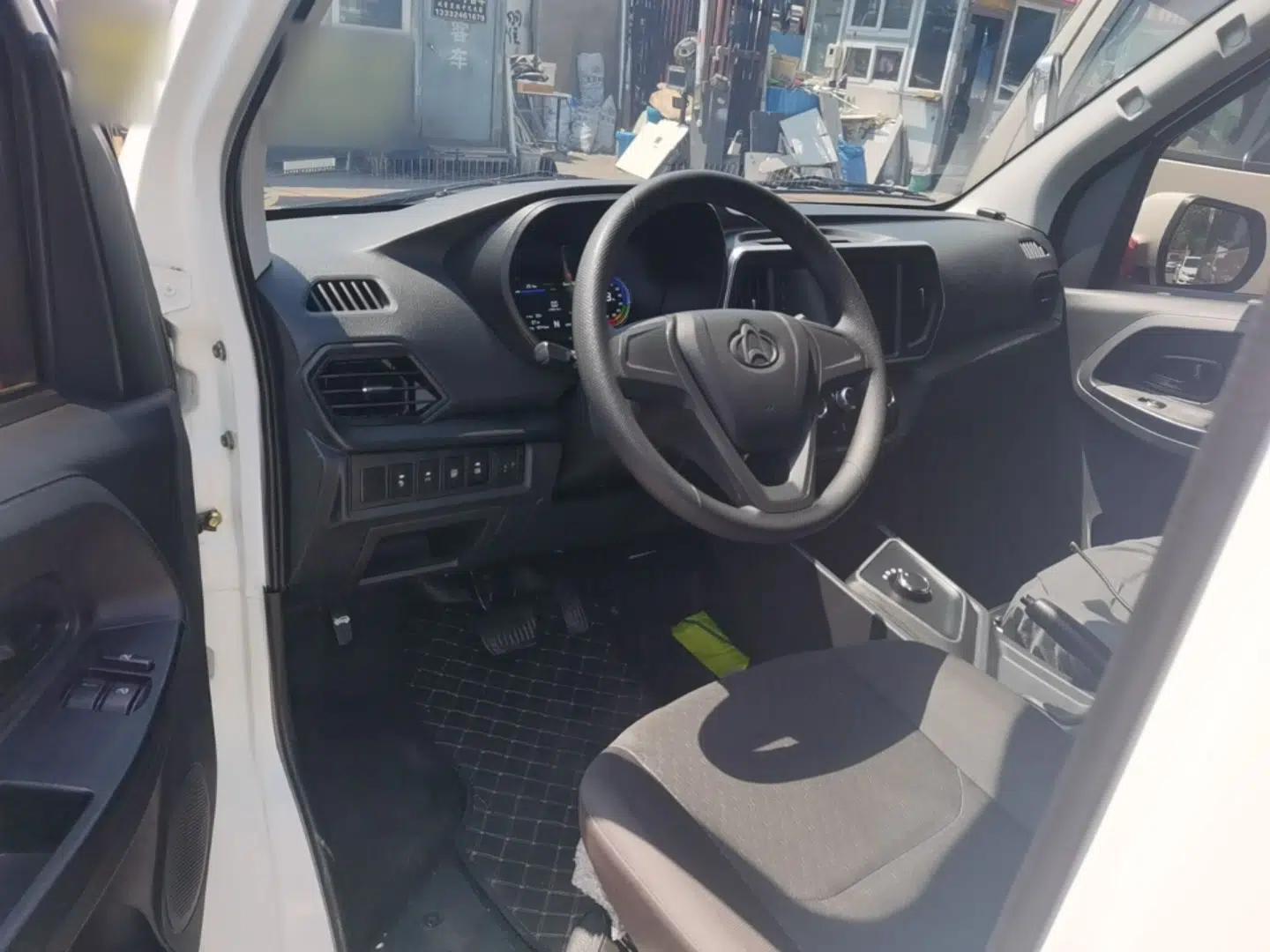 CHANGAN KAICHENG Ruixing EM80 2025 Passenger Version Comfort Model 6 Seats 300 km Liftback Door — миниатюра 13