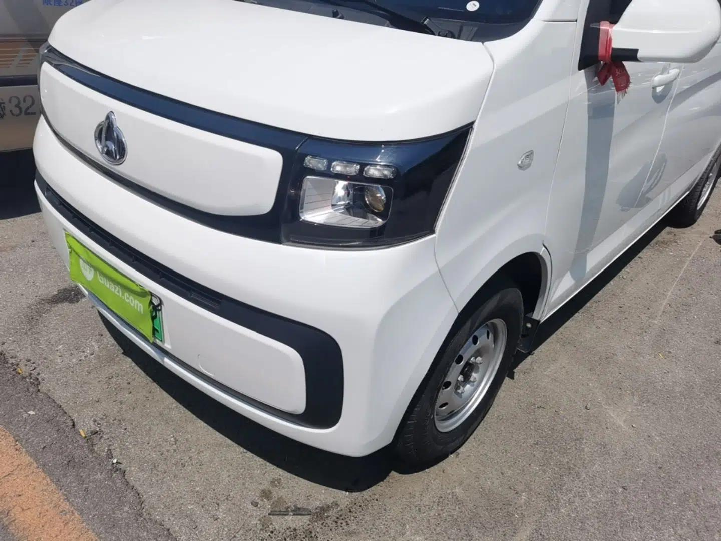 CHANGAN KAICHENG Ruixing EM80 2025 Passenger Version Comfort Model 6 Seats 300 km Liftback Door — миниатюра 9