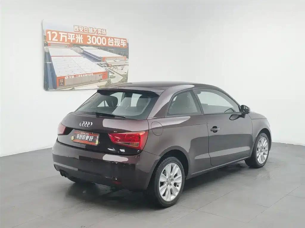 Audi A1 2014 30 TFSI Fashion Edition — миниатюра 2
