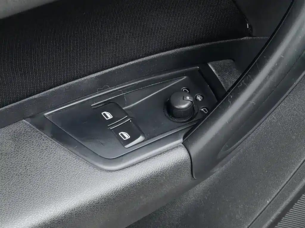 Audi A1 2014 30 TFSI Fashion Edition — миниатюра 9
