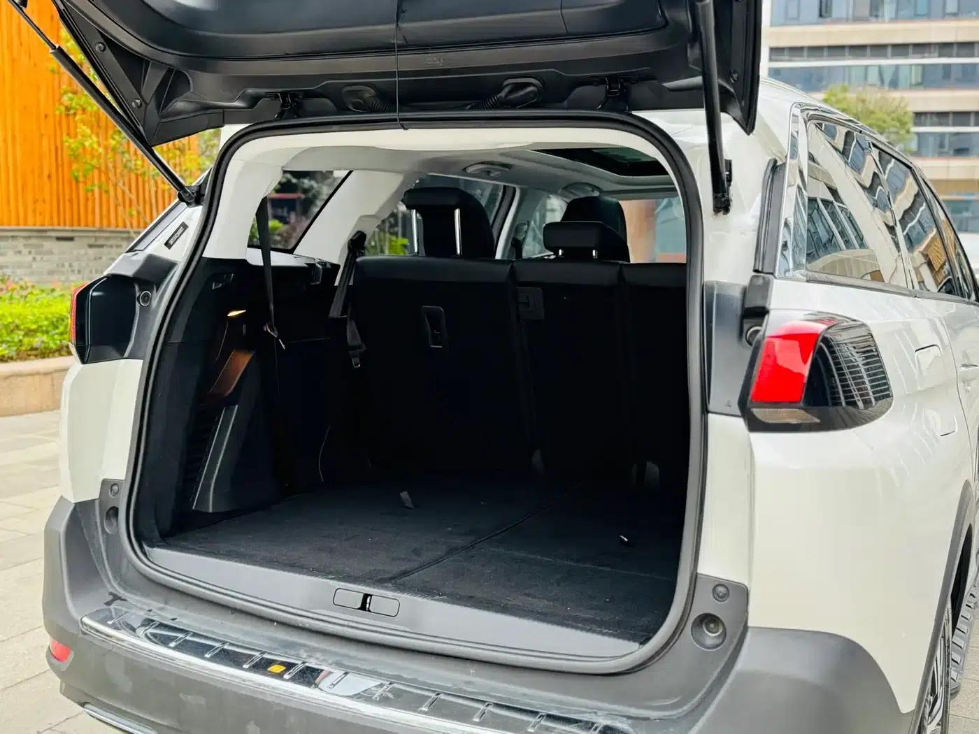 Peugeot 5008 2017 380THP 7-seater Unlimited Edition — миниатюра 15