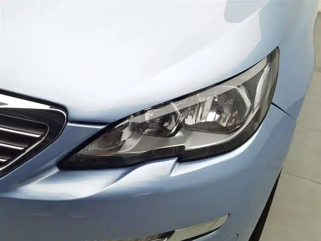 Peugeot 308S 2015 1.2T Automatic Sporty Edition — миниатюра 7